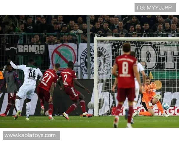 红色风暴席卷柏林！拜仁3-2险胜柏林联合，剑指德国杯八强荣耀！